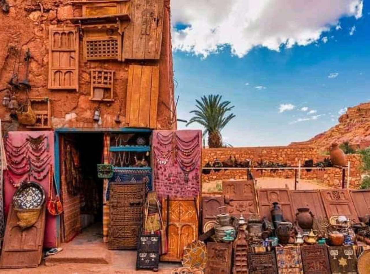 Day 4 :Dades Valley – Ouarzazate -Kasbah Ait Ben Haddou – Tizi N’Ttichka Pass – Marrakech